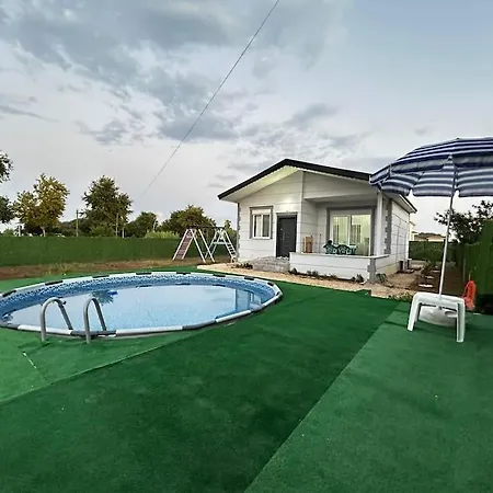 Otel Land Of Legends Karsisi Havuzlu Muestakil Ev *
