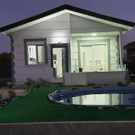 Land Of Legends Karsisi Havuzlu Muestakil Ev Otel