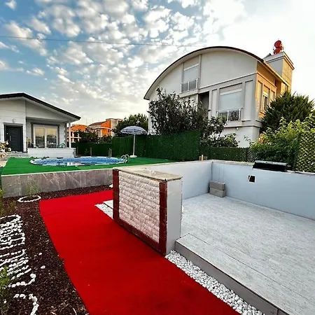 Land Of Legends Karsisi Havuzlu Muestakil Ev Otel Belek